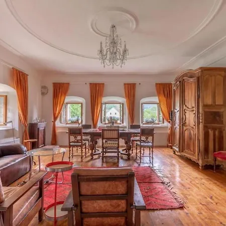 Casa de Férias 18 Century Bohemian By Interhome