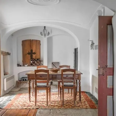 18 Century Bohemian By Interhome Casa de Férias Clunek