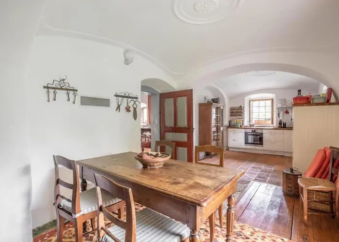 Casa de Férias 18 Century Bohemian By Interhome *